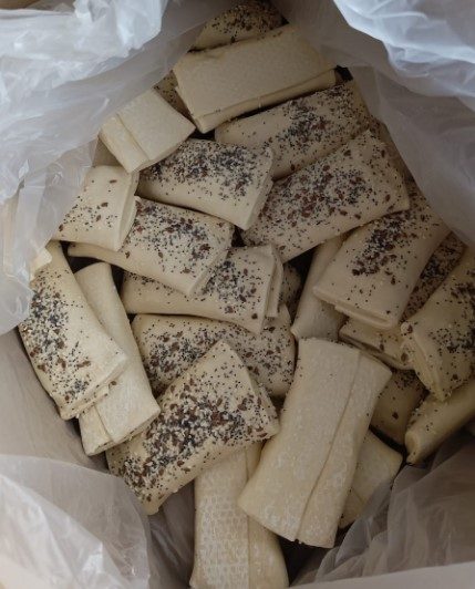 БК Слойка с ветчиной и сыром (декор) П/Ф 100гр*30 (30) — оптом